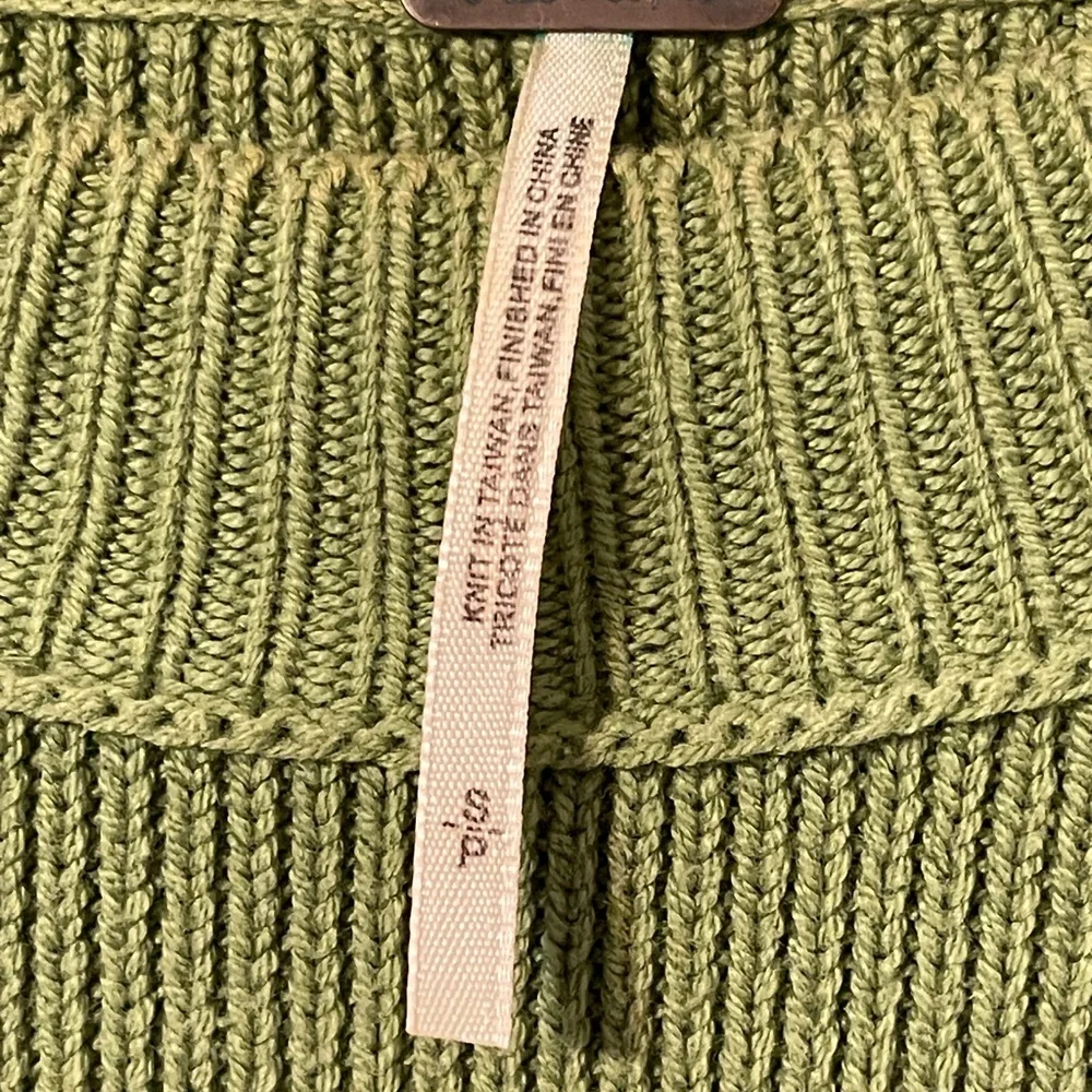 Free People Light Olive Green Oversized Crewneck Sweater - Picture 8 of 10